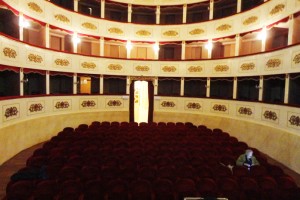 Interior-Teatro-Persiani
